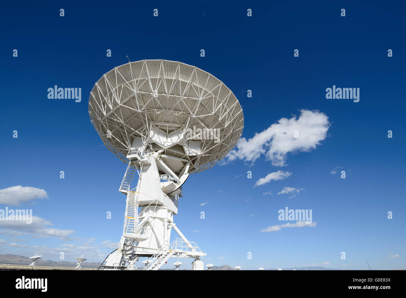 Huge antenna dish at Very Large Array, searching for imaging signal in space Stock Photo