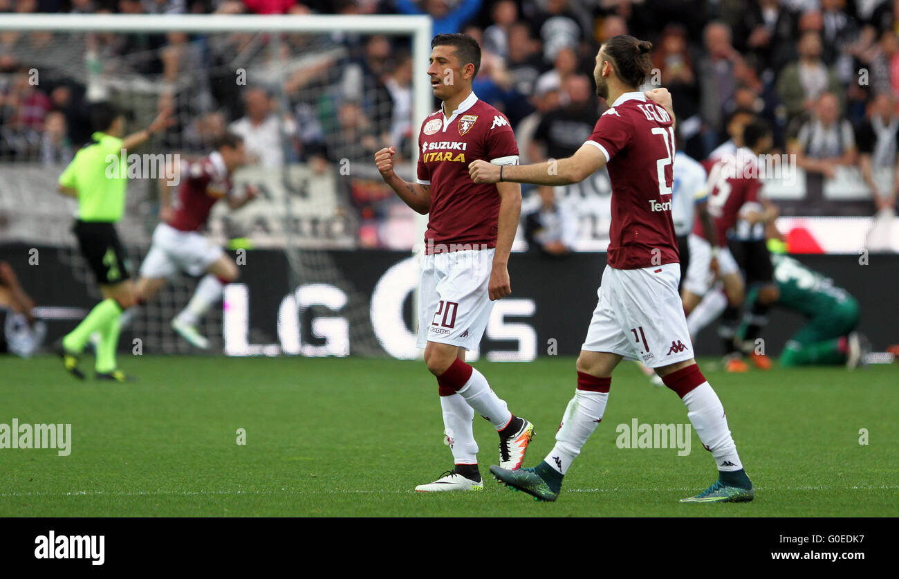 Udine, Italy. 30th April, 2016. Torino's midfielder Giuseppe Vives  and Torino's defender Gaston Silva reacts during the Italian Serie A football match between Udinese Calcio v Torino FC on 30 April, 2016 at Dacia Arena in Udine. Credit:  Andrea Spinelli/Alamy Live News Stock Photo