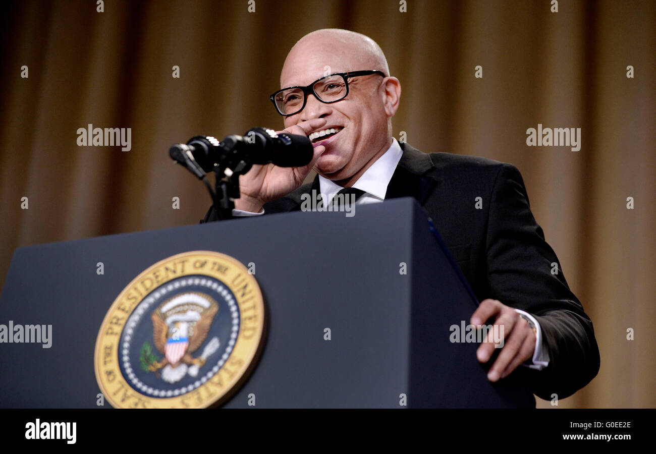 Larry wilmore hires stock photography and images Alamy