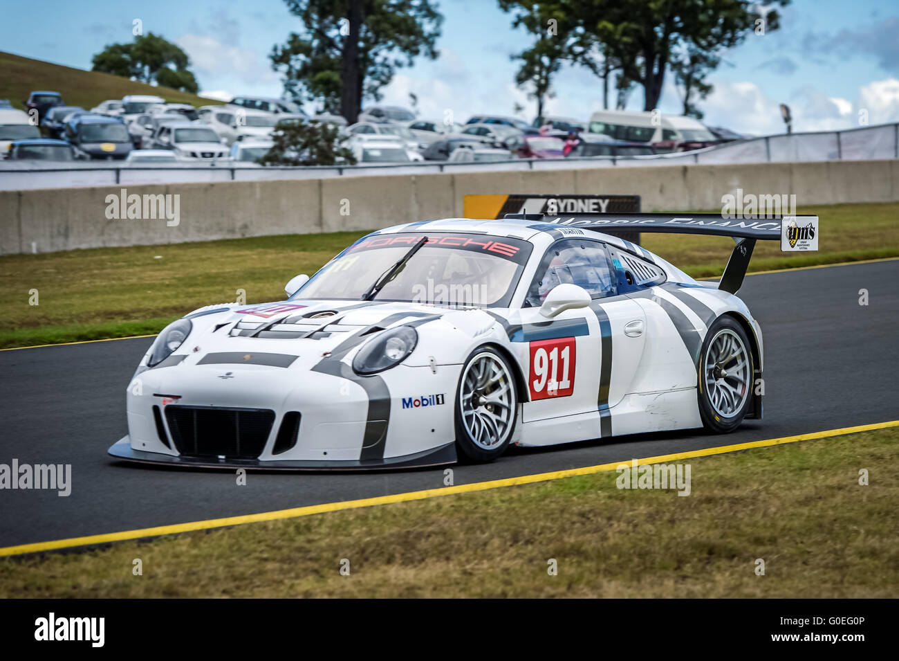 Sydney Australia 01st May 16 Walkinshaw Gt3 S New 16 Model Porsche 911 Gt3 R Performed A Display Lap During Final Day 3 Of The Porsche Rennsport Australia Motor Racing Festival 16 At The Sydney Australia 01st May 16 Walkinshaw Gt3 S New 16 Model Porsche 911 Gt3 R Performed A Display Lap During Final Day 3 Of The Porsche Rennsport Australia Motor Racing Festival 16 At The