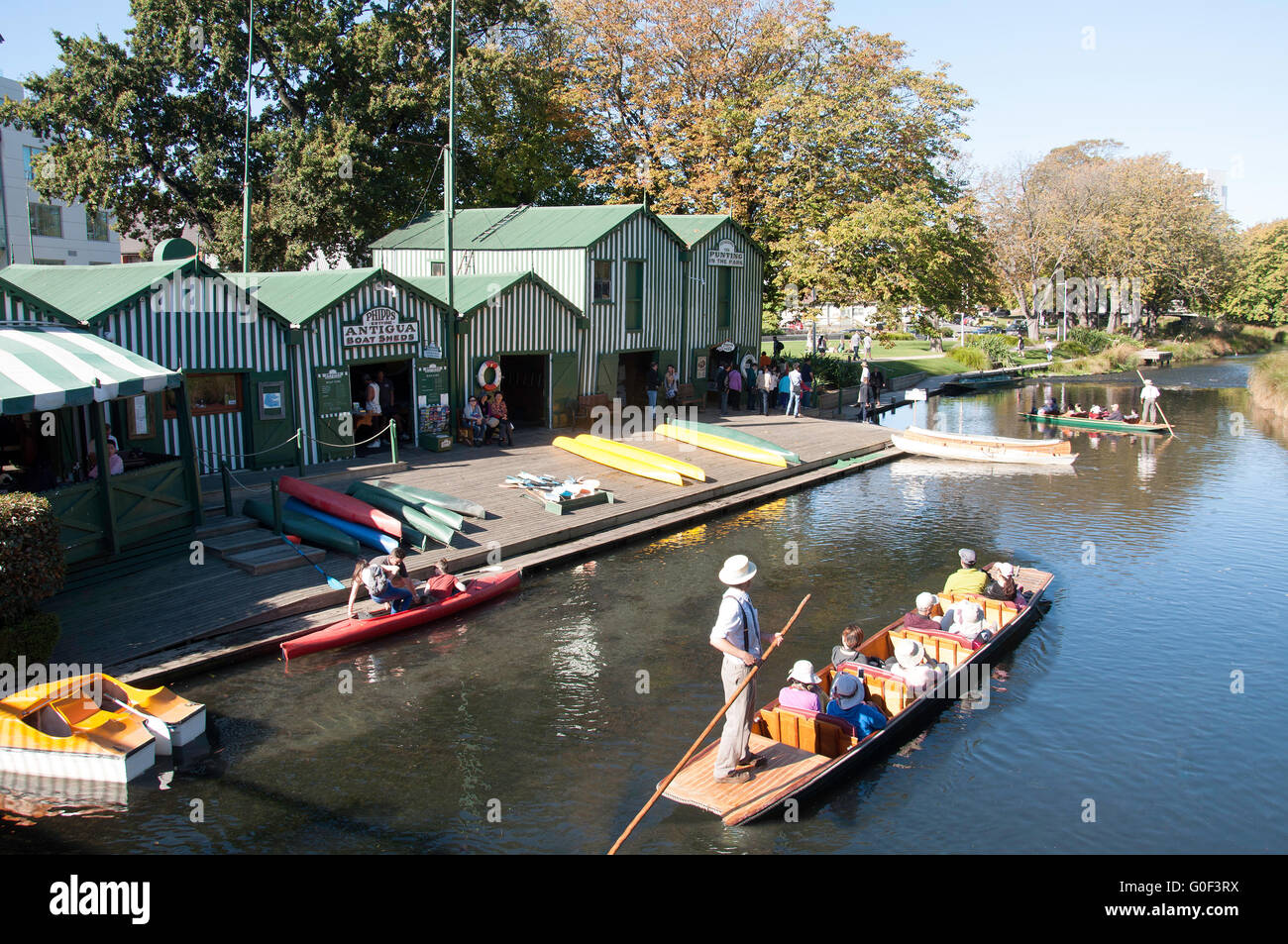 Punting on River Avon at Antigua Boat Sheds, Cambridge Terrace, Christchurch, Canterbury, New Zealand Stock Photo