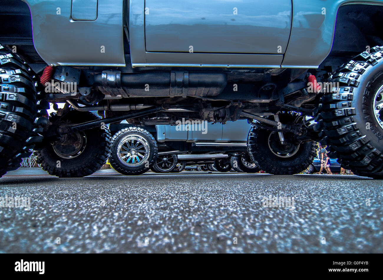 Underside truck hires stock photography and images Alamy