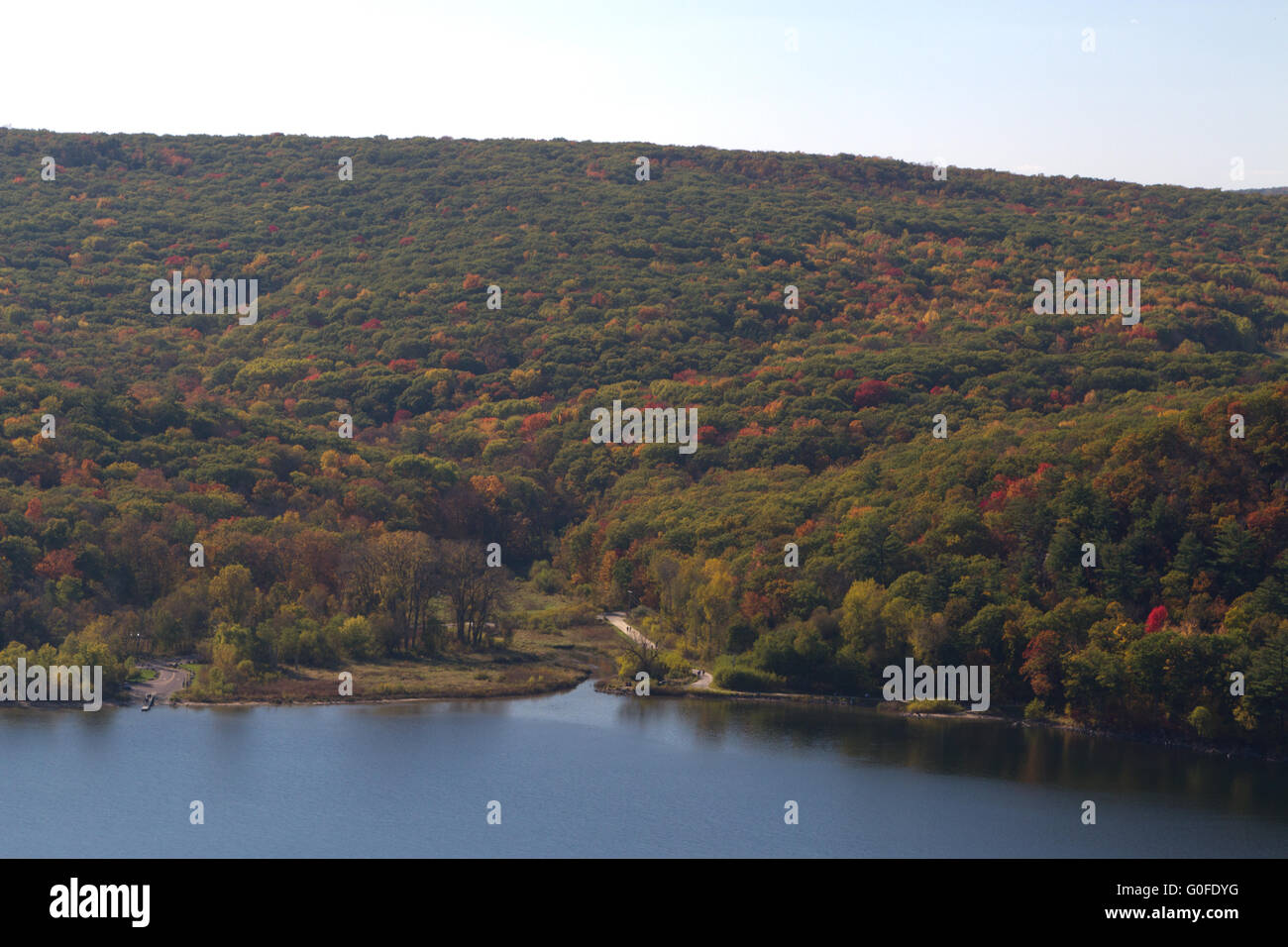 Fall view of Devils Lake in Wisconsin Stock Photo Alamy
