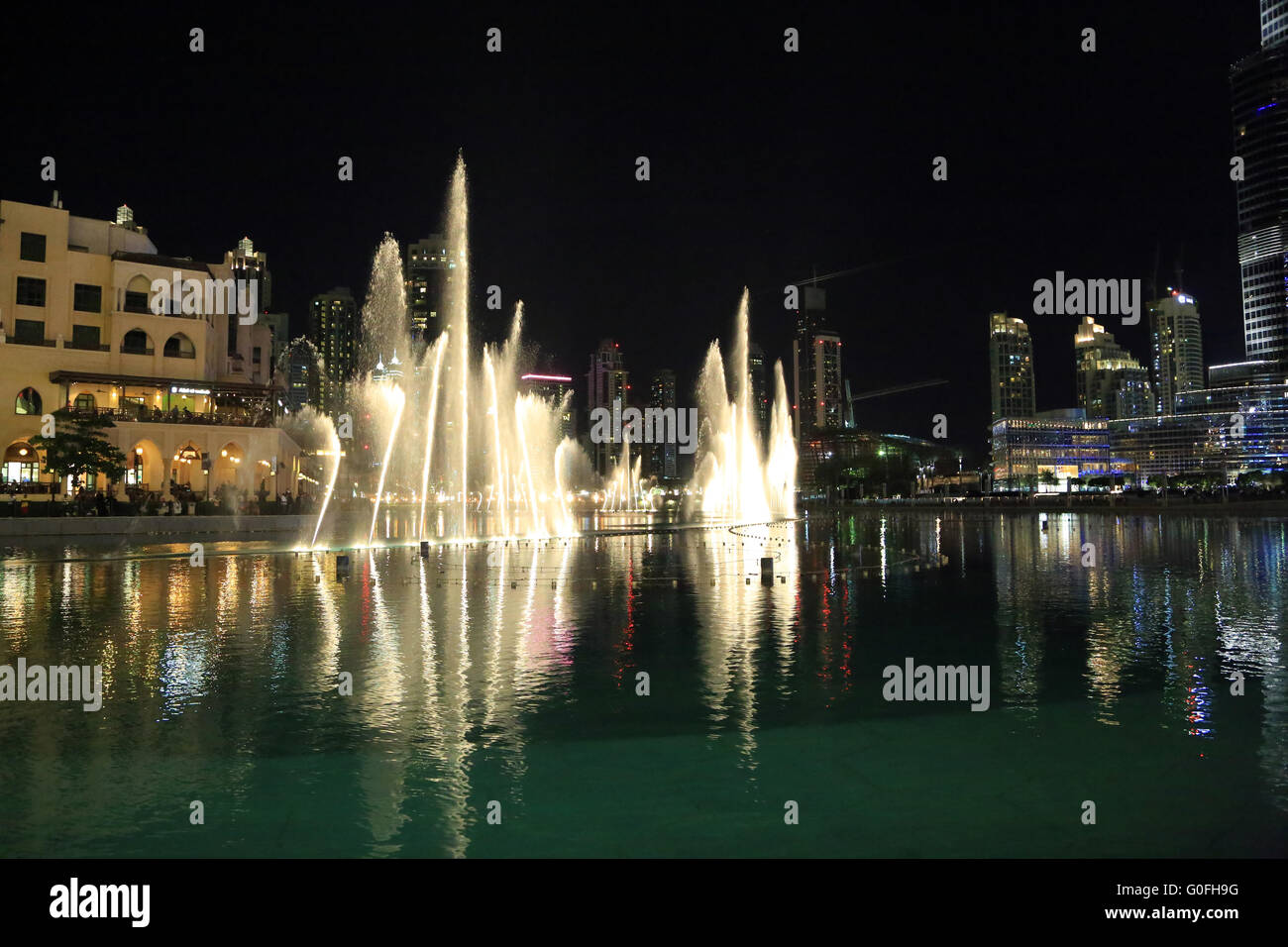 Wasserspiele Burj Khalifa High Resolution Stock Photography And Images Alamy