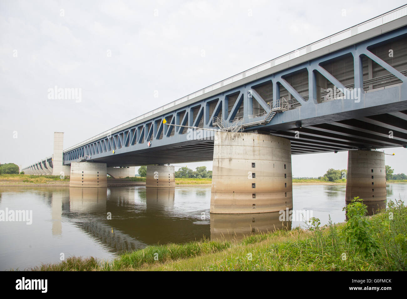 Canal bridge over the Elbe Stock Photo Alamy