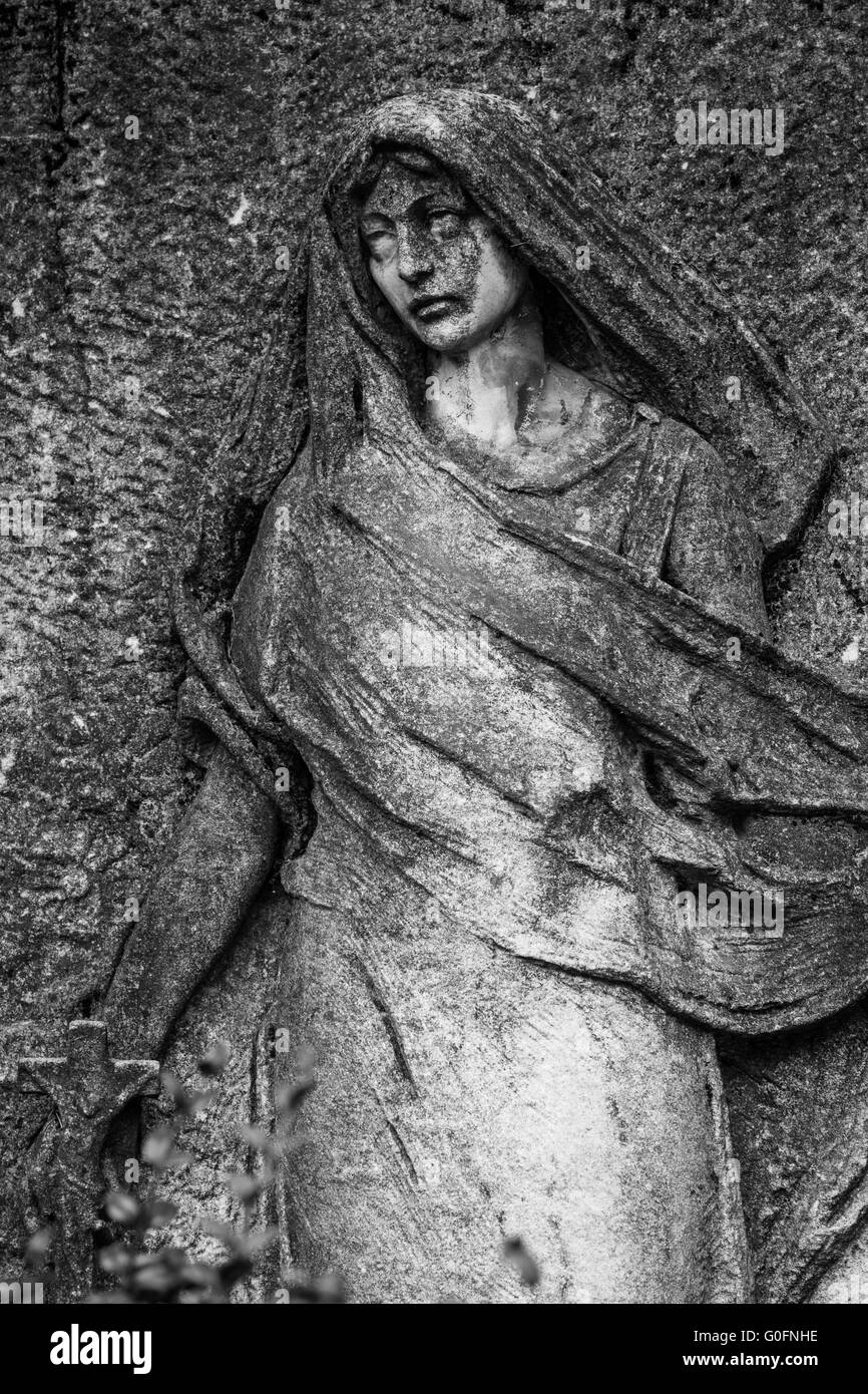 Old Cemetery statue Stock Photo Alamy