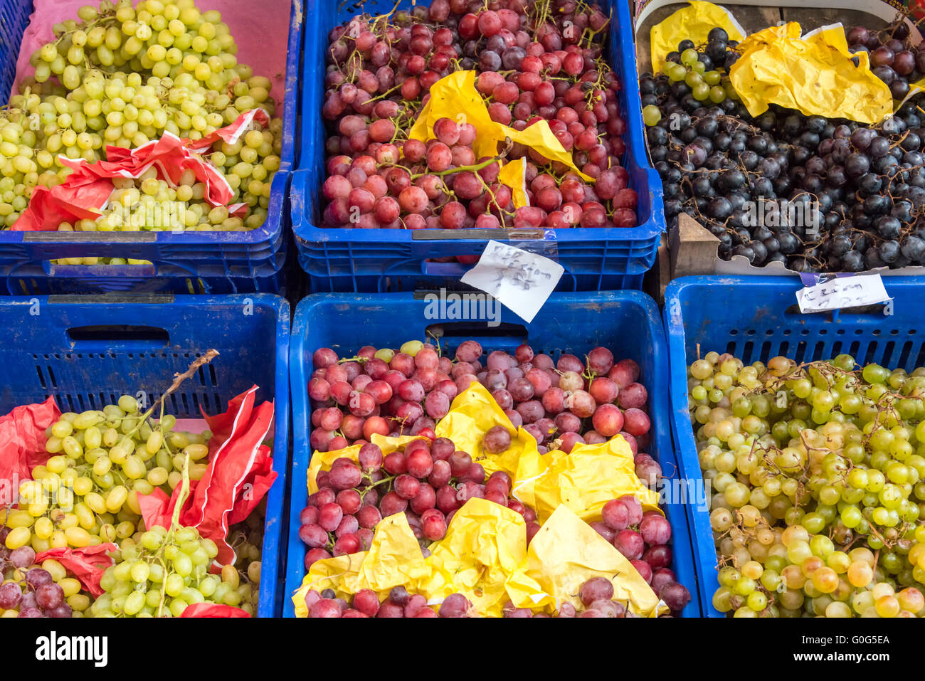 Different kinds of grapes for sale at a market Stock Photo Alamy