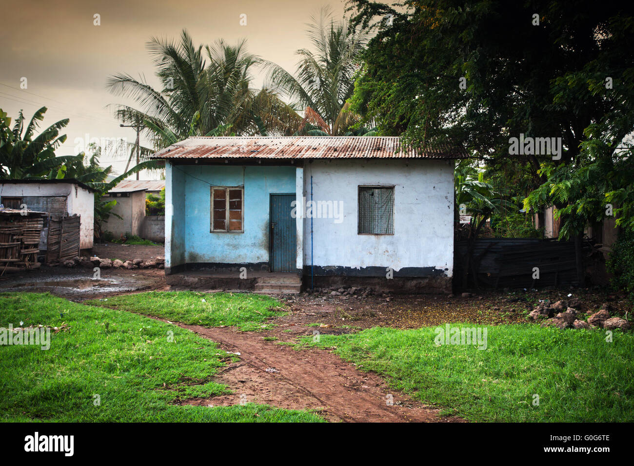 Poverty of Southern Kenya, bad condition houses Stock Photo Alamy