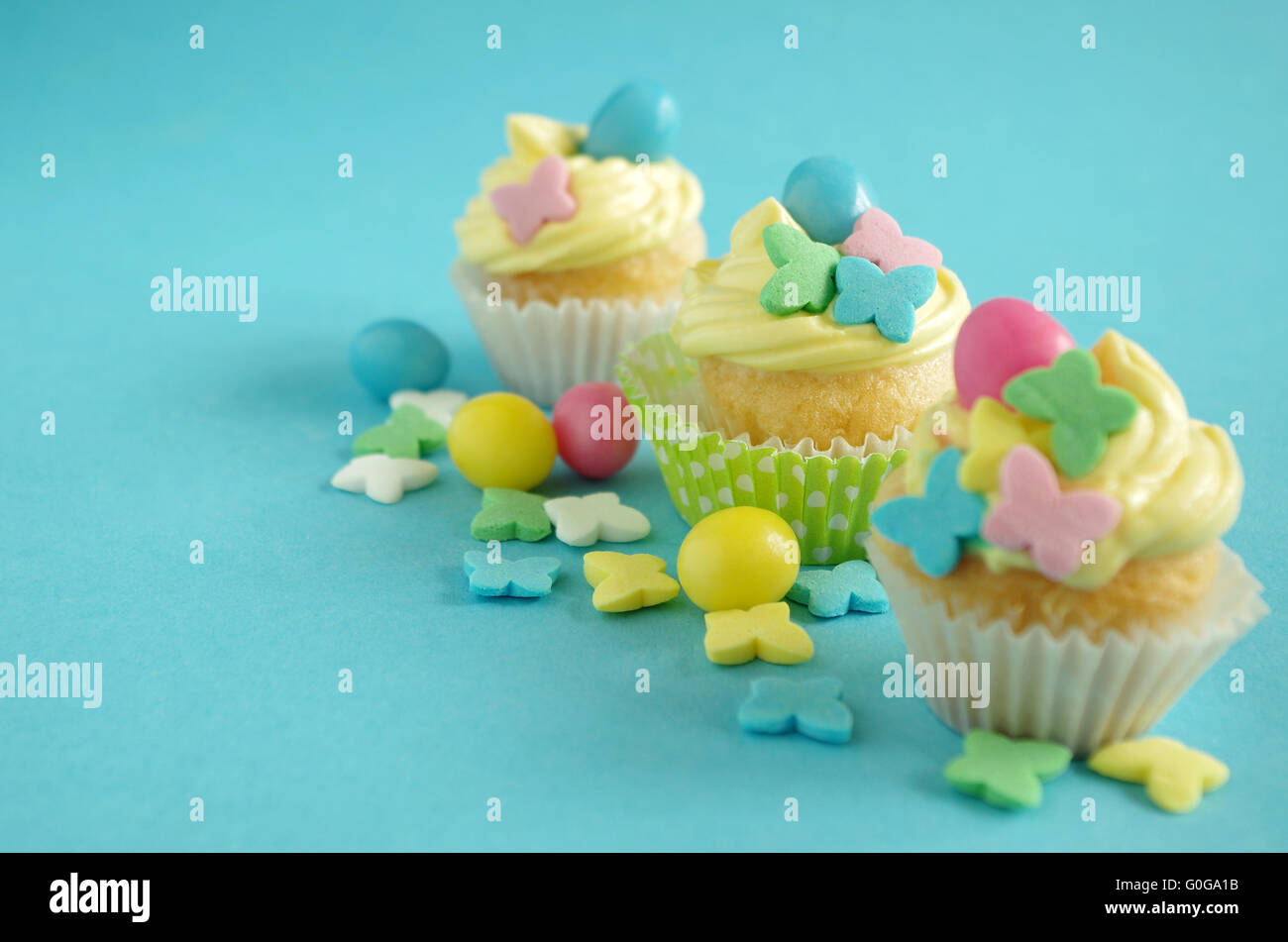 Schmetterlinge pudding hi-res stock photography and images - Alamy