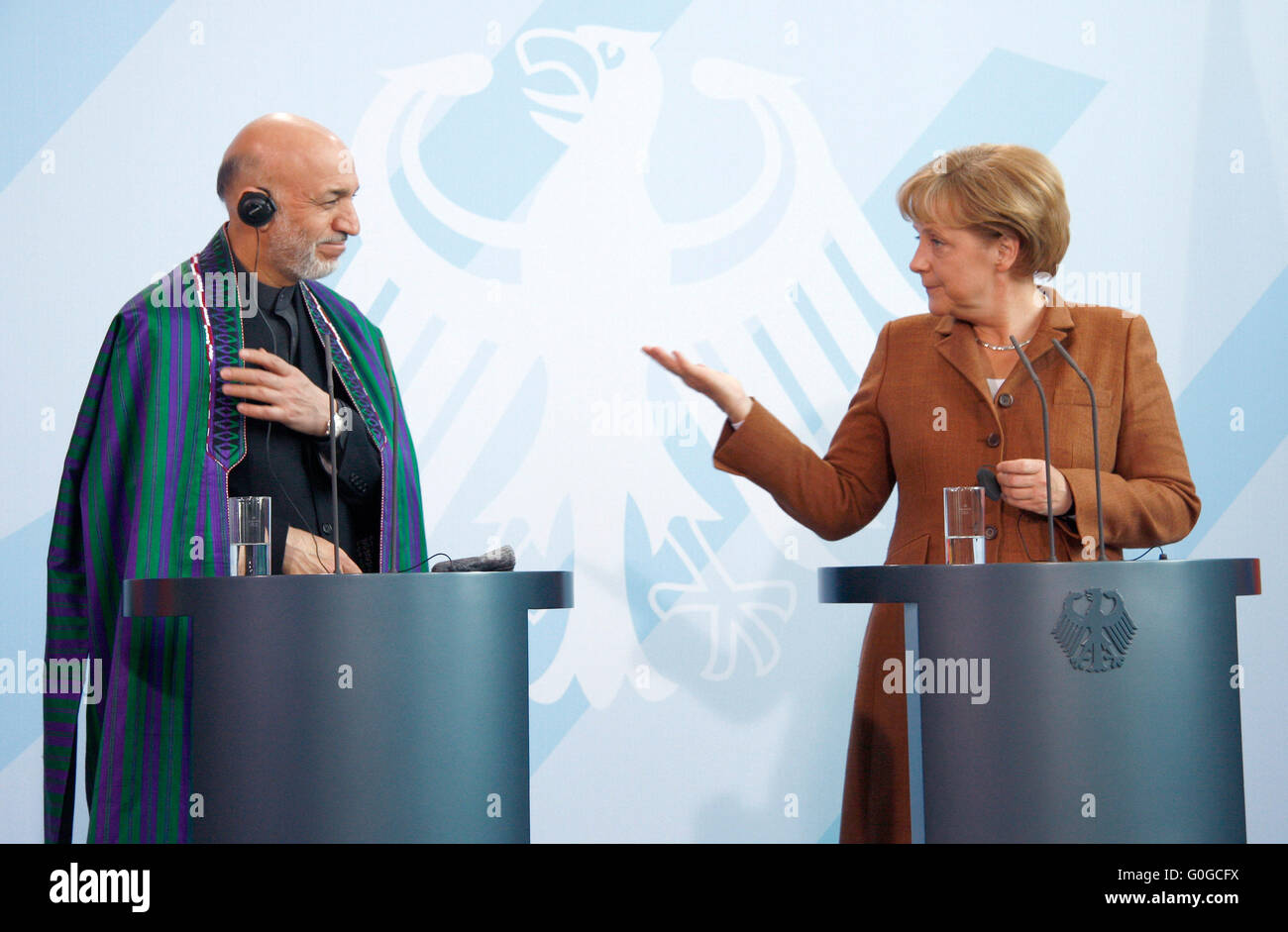 Hamid Karsai, BKin Angela Merkel - Treffen der dt. Bundeskanzlerin mit dem afghanischen Praesidenten im Bundeskanzleramt, 10. Ma Stock Photo