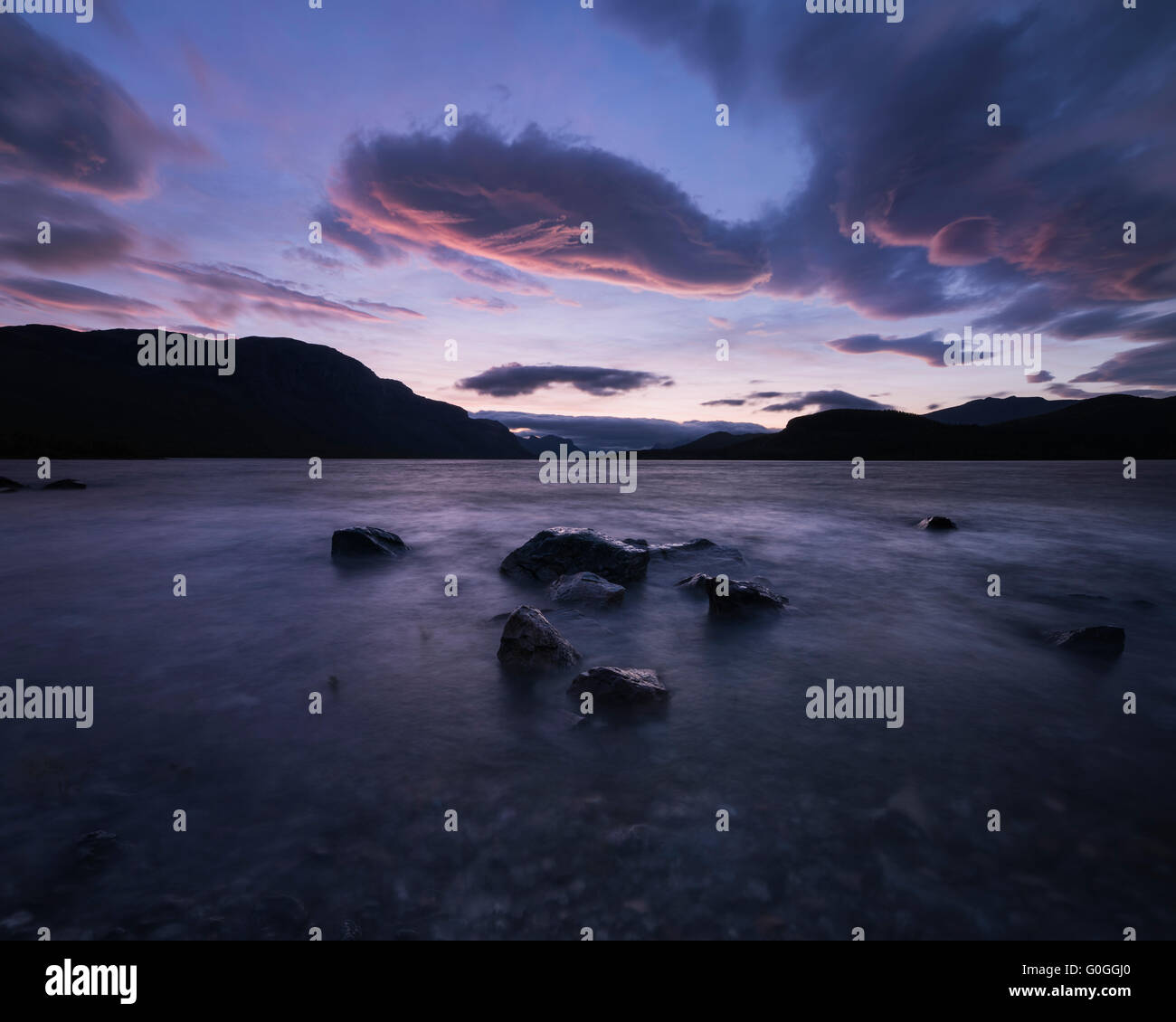 Sunset over lake Langas at STF Saltoluokta Fjällstation, Kungsleden trail, Lapland, Sweden Stock Photo