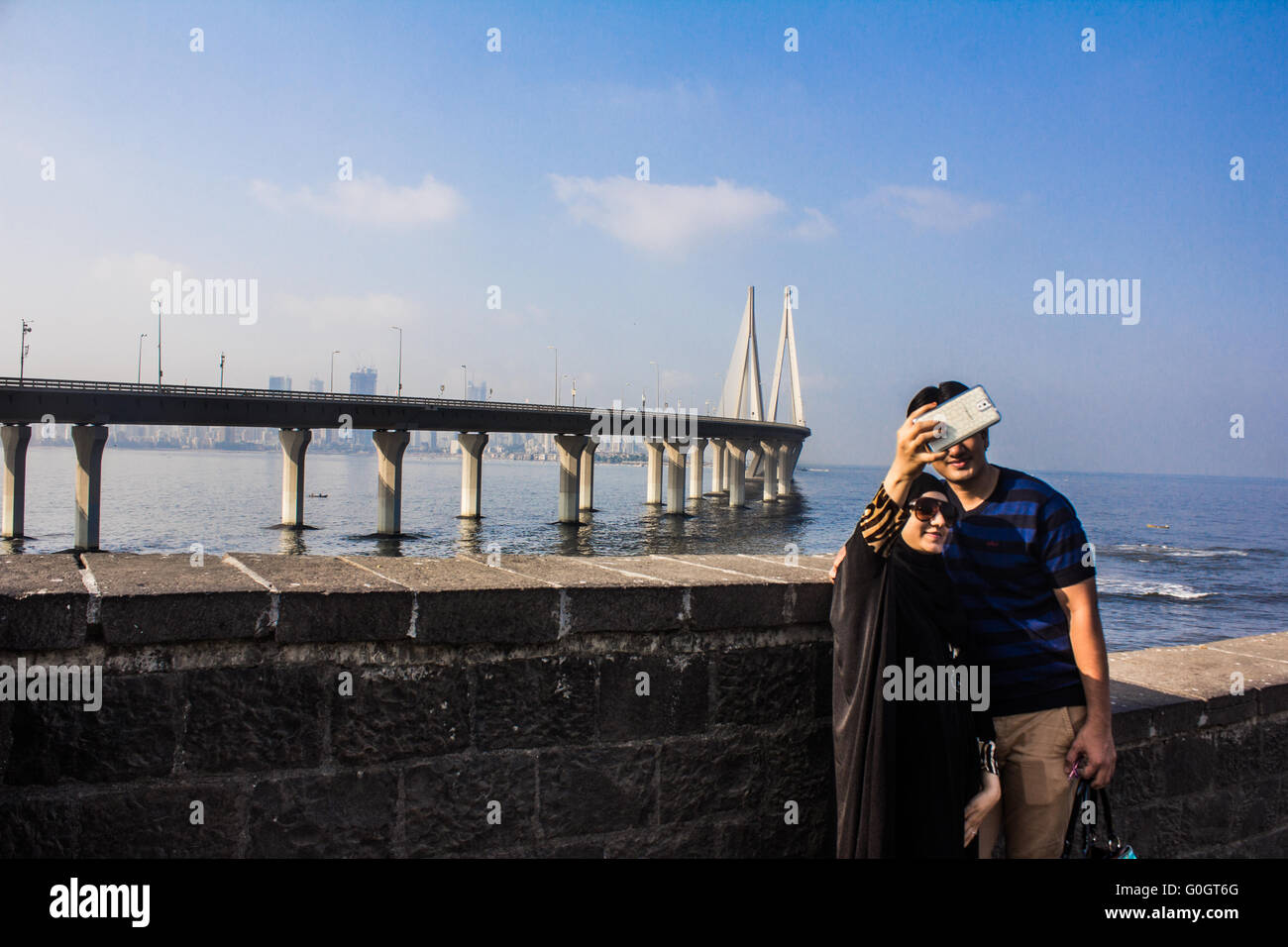 couple selfi at bandra worli sea link Stock Photo