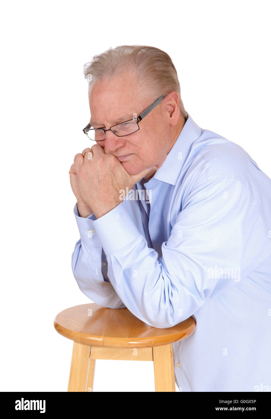 Folded hands kneeling hi-res stock photography and images - Alamy