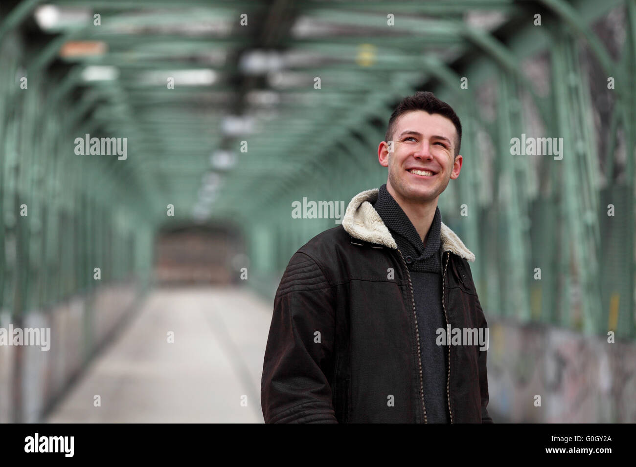 Man wearing winter jacket hi-res stock photography and images - Alamy