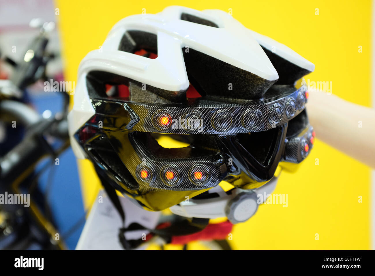 A hightech bicycle helmet created by Shenzhenbased Livall Stock Photo