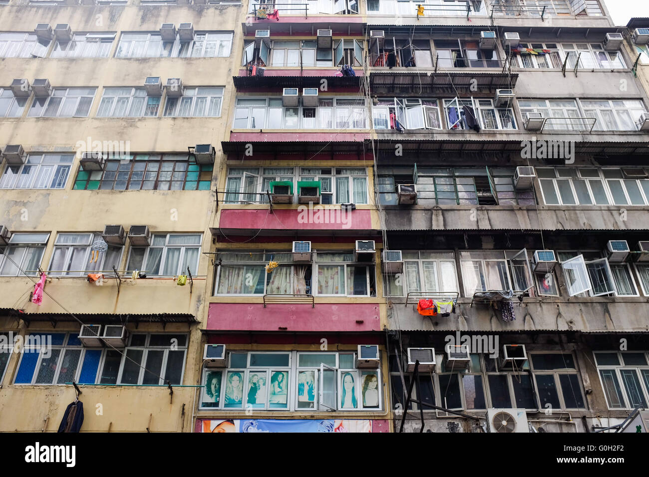 Mong kok apartments hi-res stock photography and images - Alamy