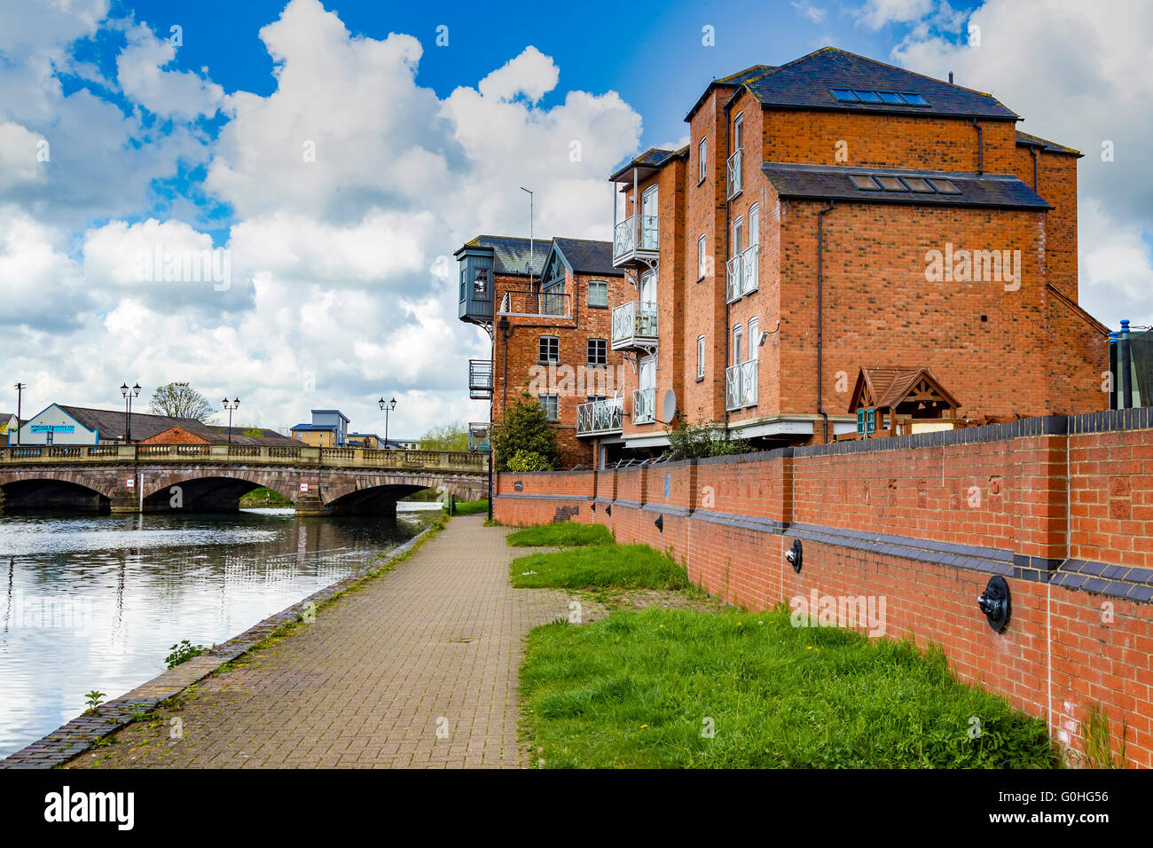 Bridge over the river Nene, Northampton Stock Photo - Alamy