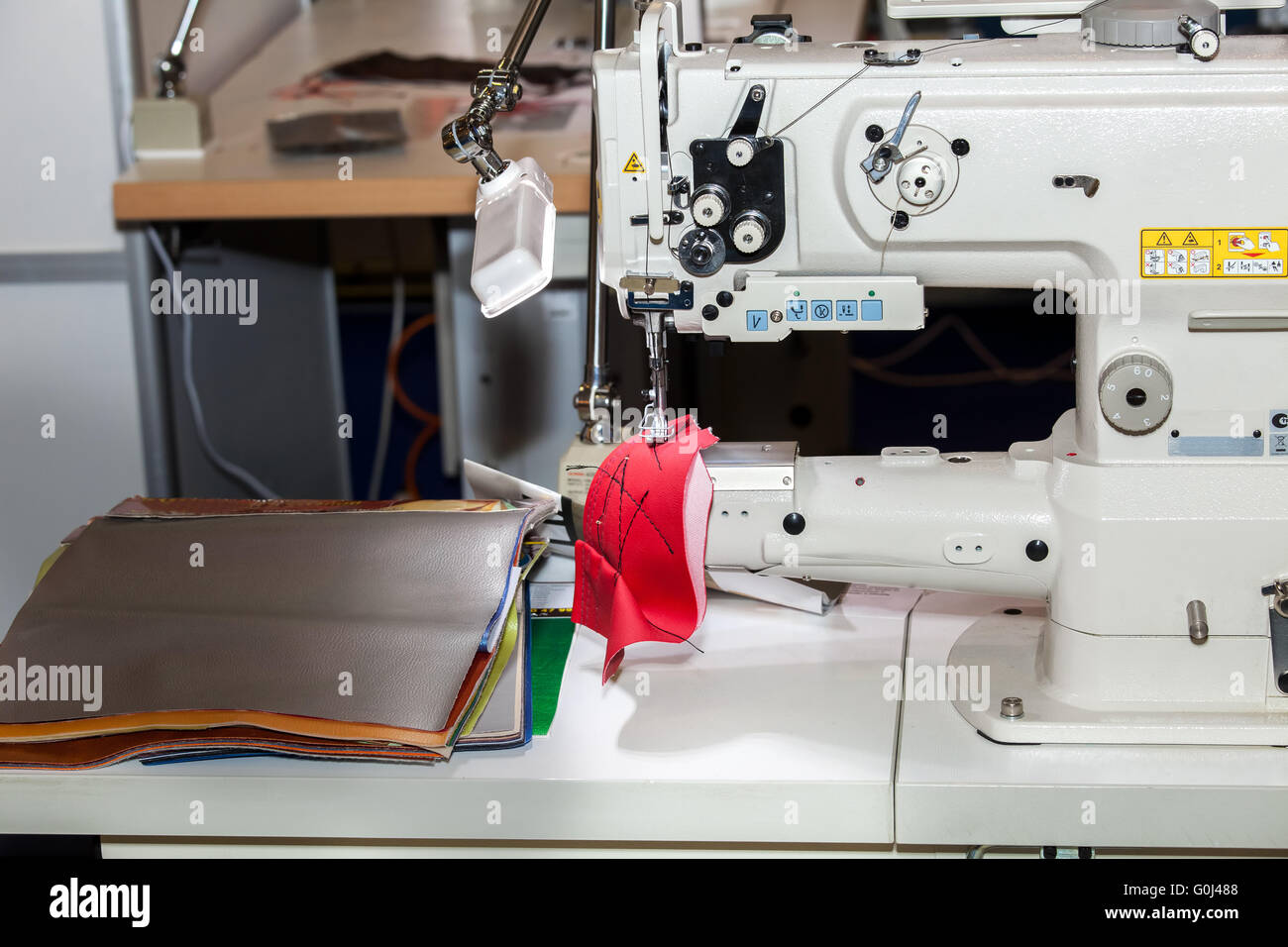 Single-needle lockstitch sewing machine Stock Photo - Alamy
