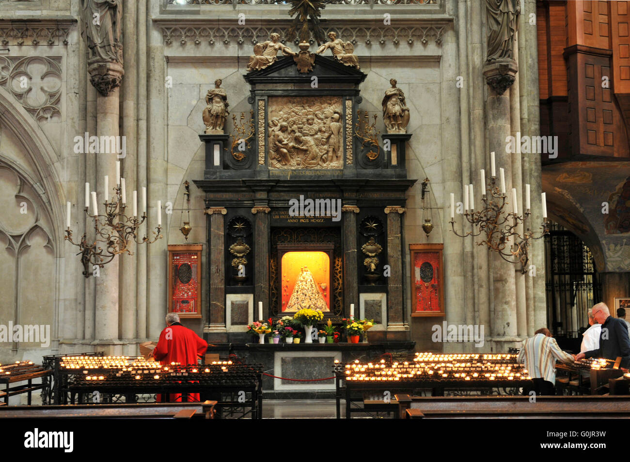 Mercy altar, candles, side nave, Cologne Cathedral, Cologne, North Rhine-Westphalia, Germany / Köln, Gnadenaltar, Kolner Dom, Kölner Dom Stock Photo
