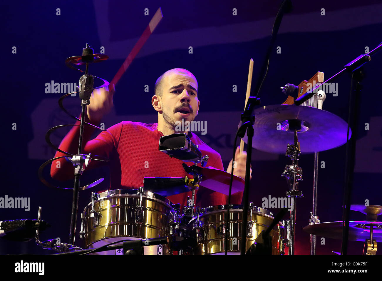 Incognito band hires stock photography and images Alamy