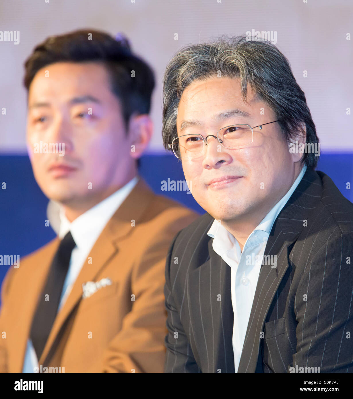Ha Jung-woo and Park Chan-wook, May 2, 2016 : South Korean actor Ha Jung-woo  (L) and director Park Chan-wook attend a press conference for their film,  "The Handmaiden" in Seoul, South Korea.
