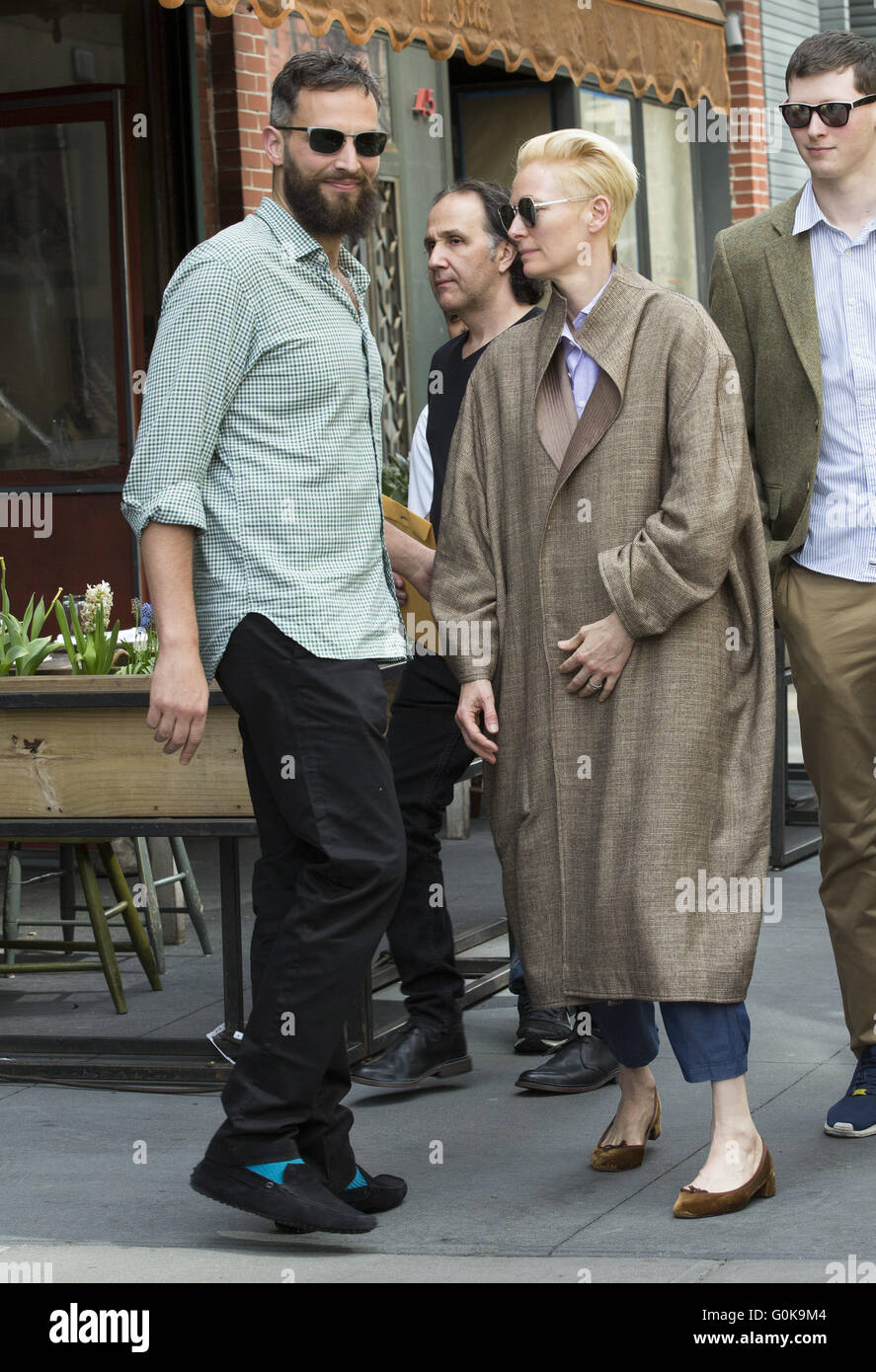 Tilda Swinton And Sandro Kopp Out And About In New York City Stock Photo Alamy