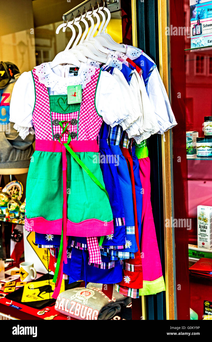 austrian attire on display, verkauf österreichischer Trachten Stock Photo