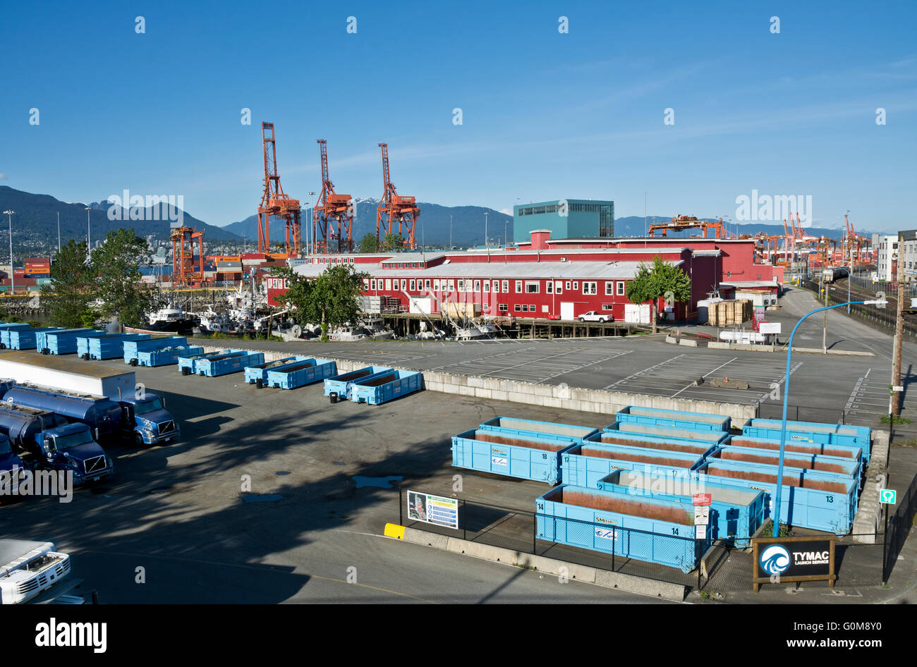 TYMAC Launch Services at the Port of Vancouver,  Marine shipping and transportation, container loading docks. Stock Photo