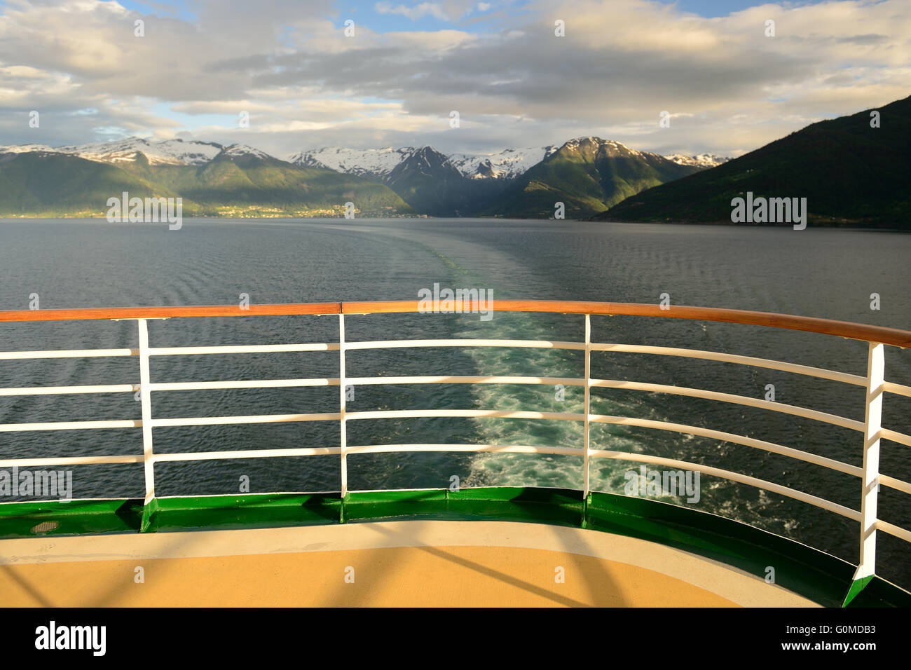 Sailing away from Balestrand on the Sognefjord, Norway's longest fjord. Stock Photo