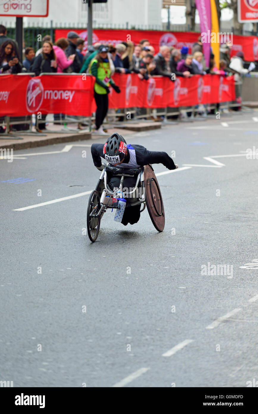Andrea Smith, wheelchair competitor, 2016 Virgin Money London Marathon, London, United Kingdom Stock Photo