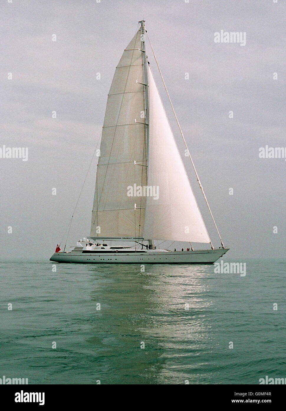 AJAX NEWS PHOTOS.13TH APRIL 2004. SOLENT, ENGLAND. - FIRST BOW - WORLD'S LARGEST SINGLE MASTED SAILING YACHT, MIRABELLA V - BUILT BY VOSPER THORNYCROFT FOR AMERICAN JOE VITTORIA - UNDER WAY SOUTH OF THE ISLE OF WIGHT. THE 245FT (75.2M) LONG YACHT HAS A  290FT (88.5M) TALL MAST;  SHE CAN CARRY UP 36,490 SQ FT (3,400 SQ M) SQ METERS OF SAIL. PHOTO:JESSICA EASTLAND/AJAX.   REF: MIRA/41304 6 Stock Photo