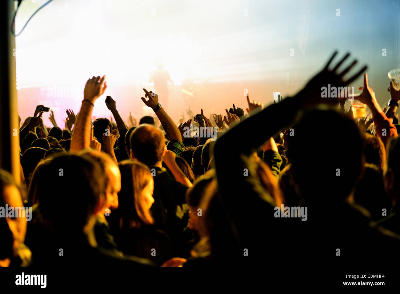 Cheering crowd arms hi-res stock photography and images - Alamy