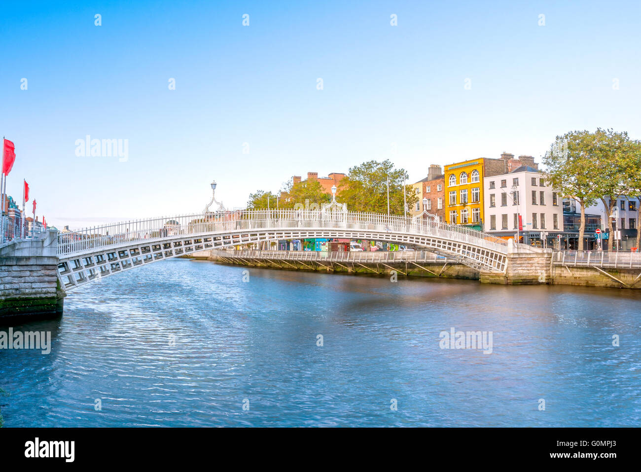 The hapenny bridge hi-res stock photography and images - Alamy