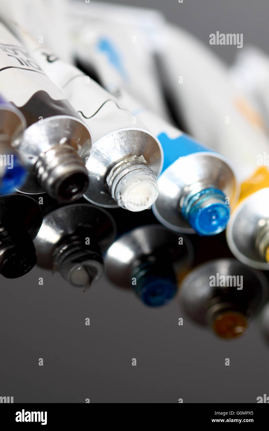 Paint oil painting hi-res stock photography and images - Alamy