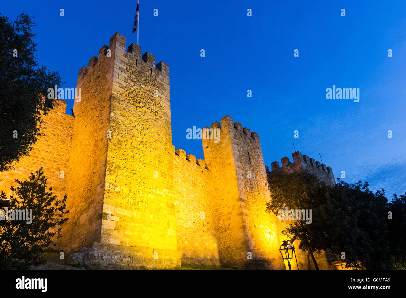 Sao jorge castle hi-res stock photography and images - Alamy