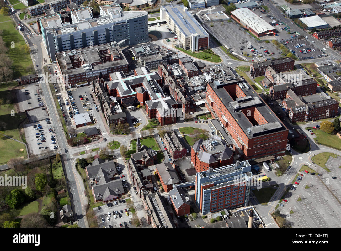 aerial view of Jimmy's St James's Hospital in Leeds, West Yorkshire