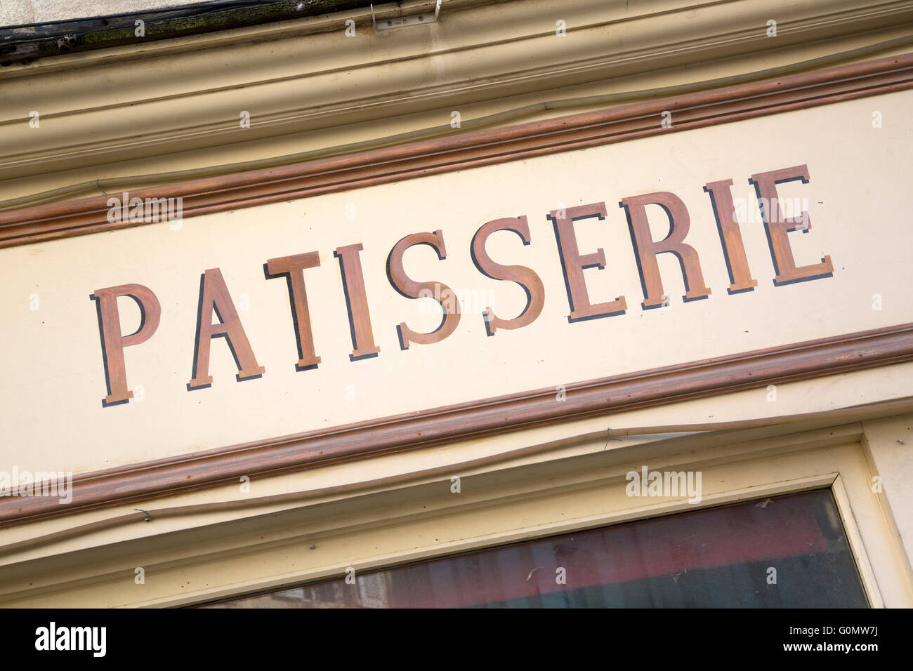 French patisserie sign hi-res stock photography and images - Alamy