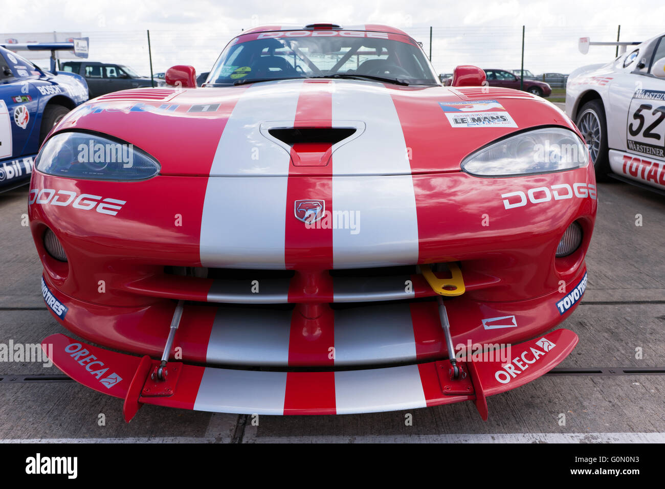 Wide Angle Front End View Of A Dodge Viper Gts R Racing Car On Stock Photo Alamy Wide Angle Front End View Of A Dodge Viper Gts R Racing Car On Stock Photo Alamy