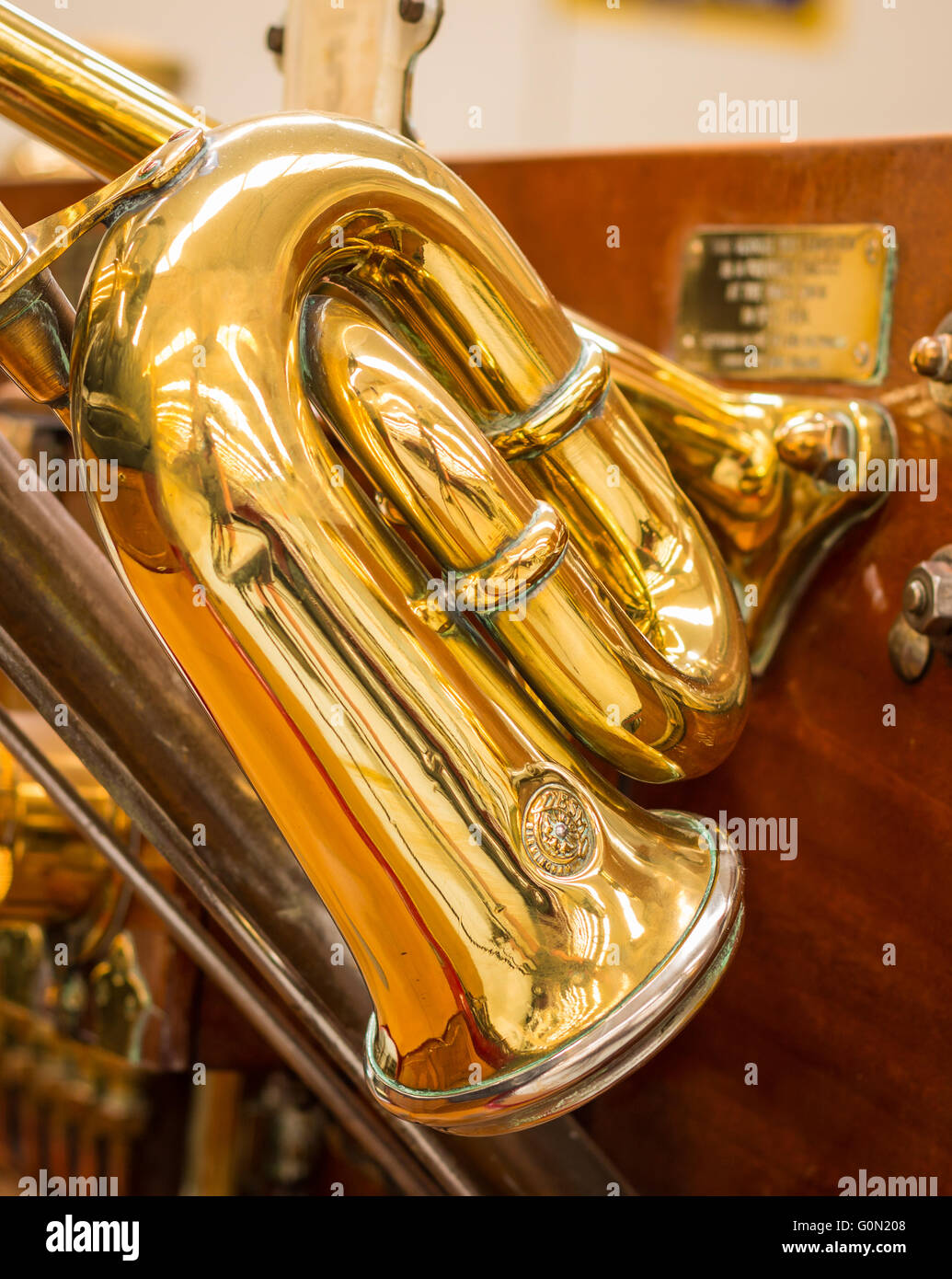 Vintage car brass horn hires stock photography and images Alamy