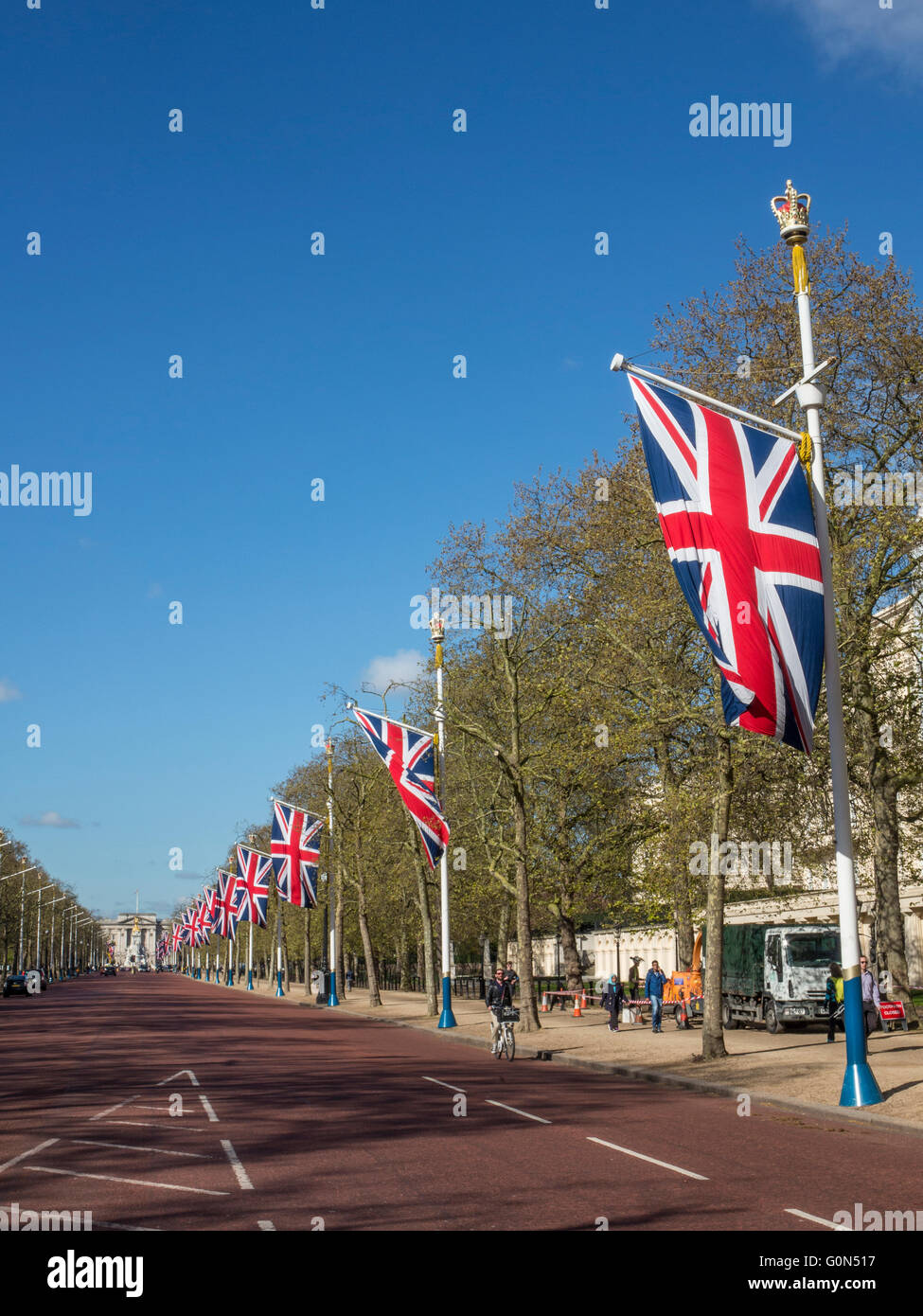 Union Jacks on Pall Mall following the 2016 London Marathon Stock Photo