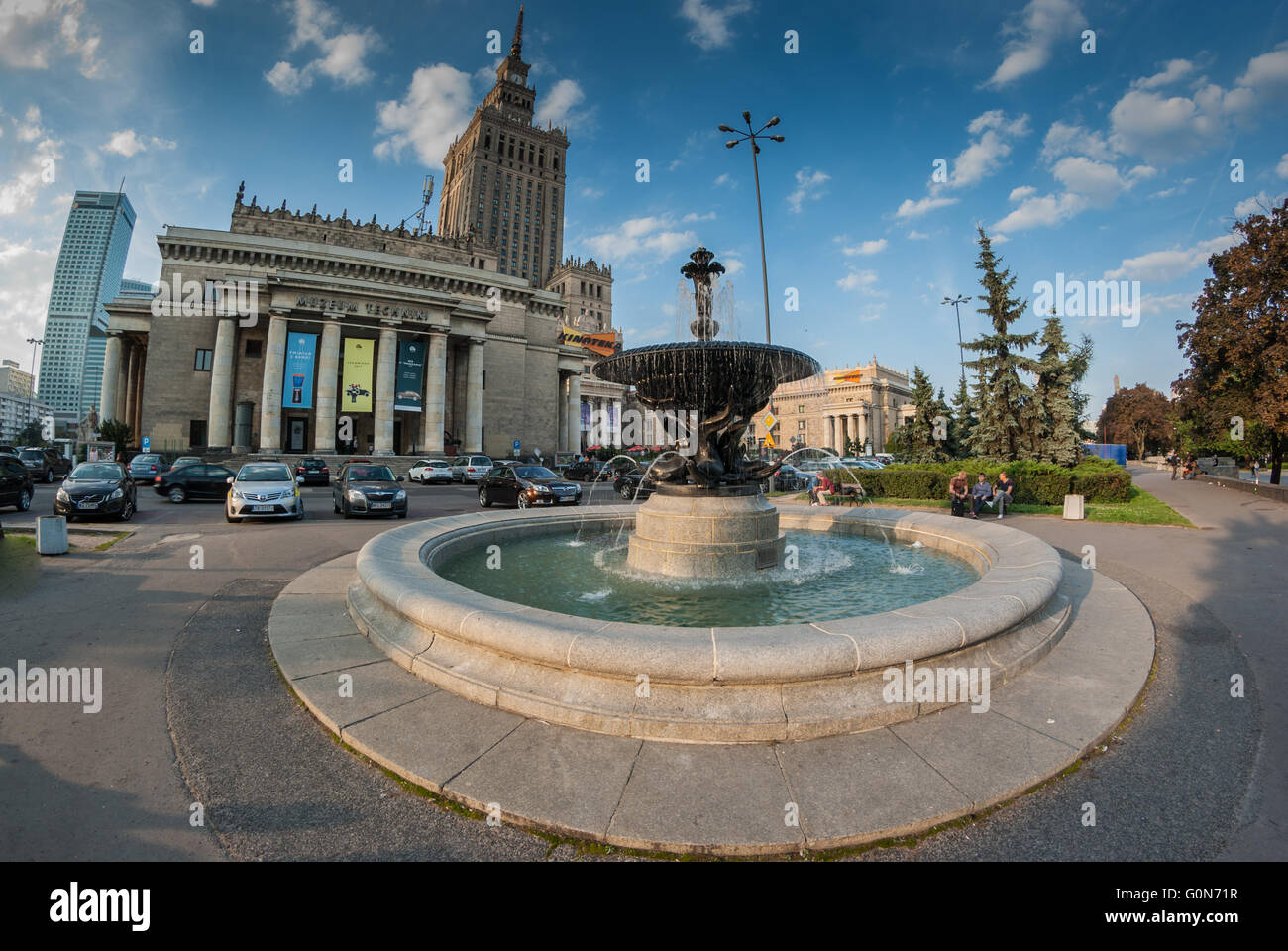 The Fountain and the Palac Kultury (Palace of Culture), Warszawa Stock Photo