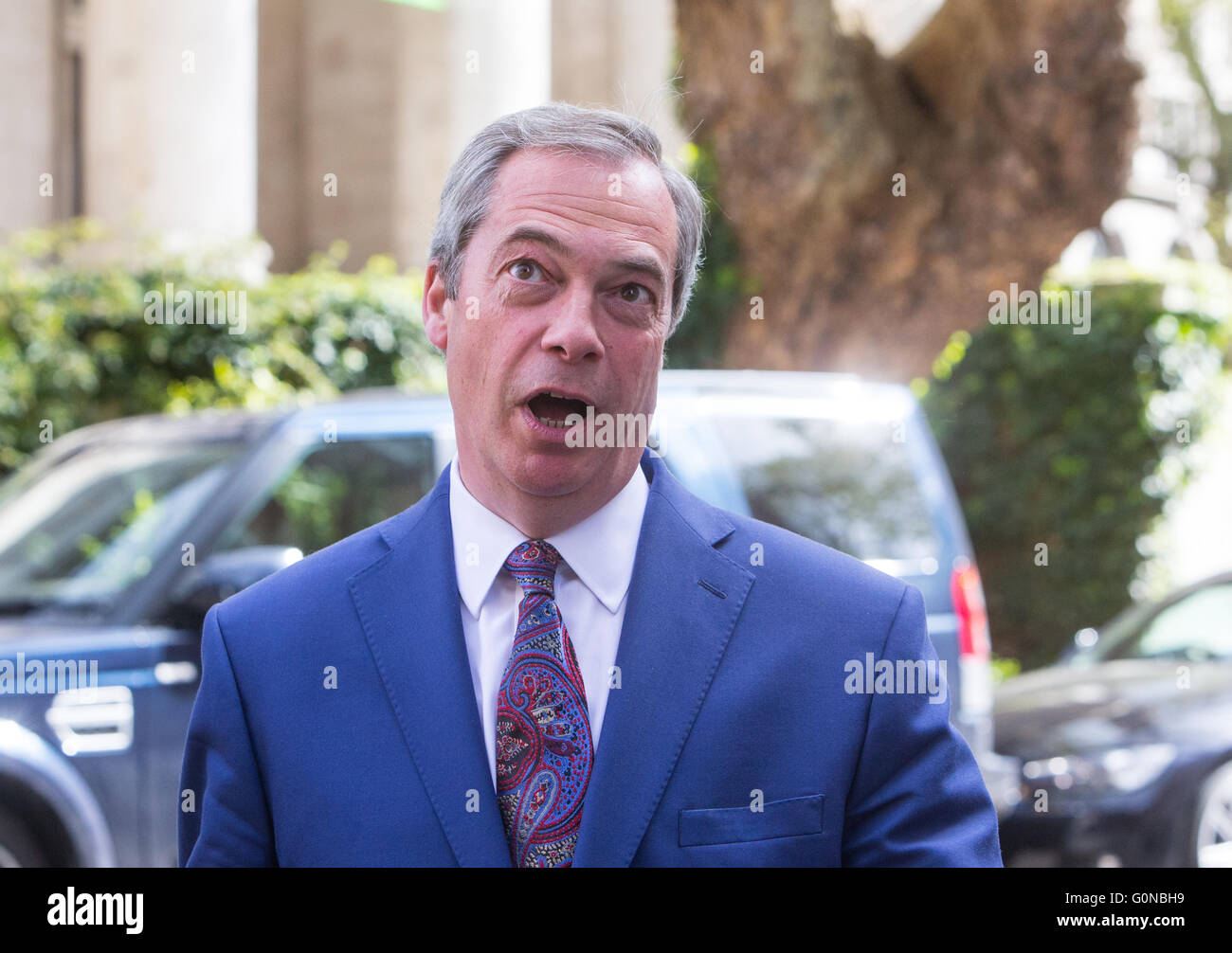 Nigel Farage talks to journalists ahead of the May 5th London mayoral elections where Peter Whittle is standing for UKIP Stock Photo