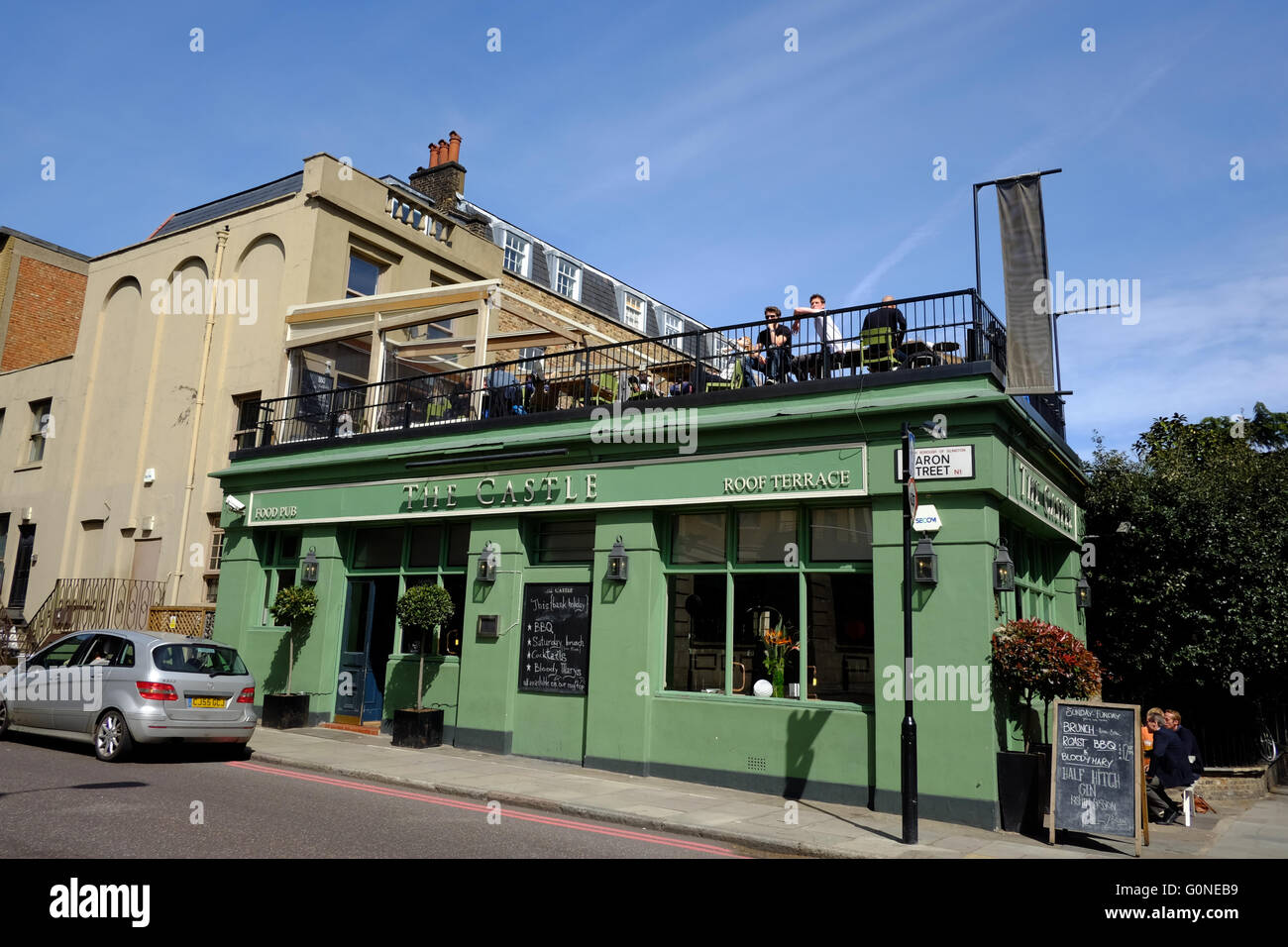 The castle pub and islington hires stock photography and images Alamy