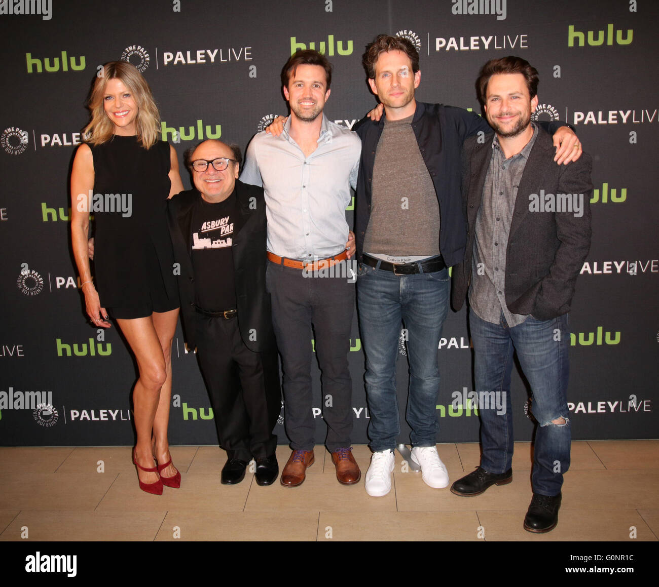 Charlie day danny devito la hi-res stock photography and images - Alamy