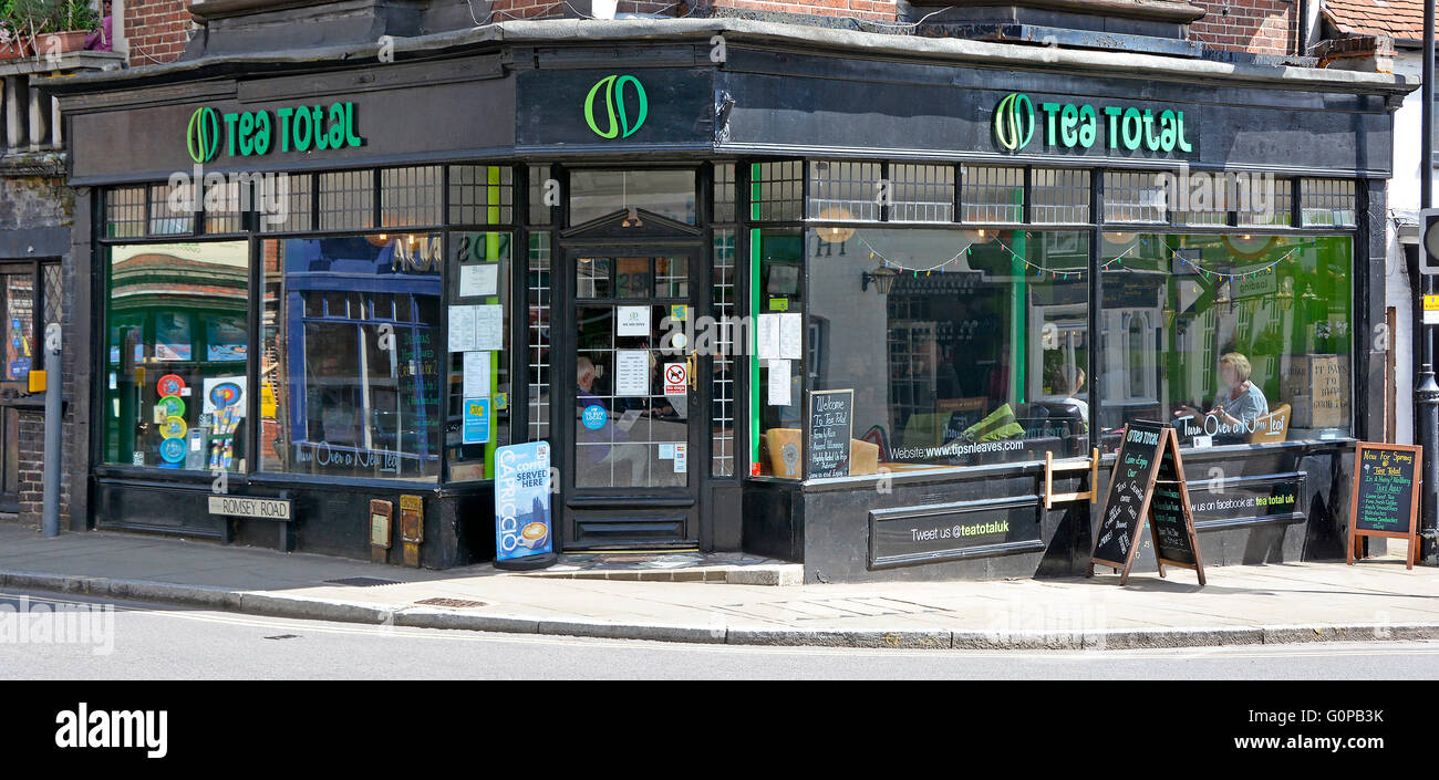 Corner shop tea rooms named Tea Total part of the Tips N Leaves business in Lyndhurst New Forest Hampshire England UK Stock Photo