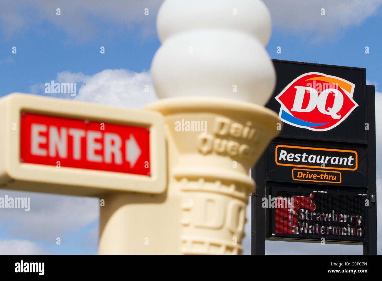 Dairy queen hires stock photography and images Alamy