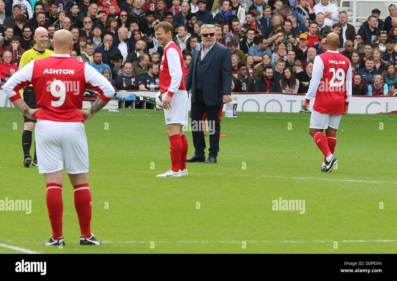 Upton Park, London, UK. 2nd May, 2016. Former England players and celebrities played the last International at Upton Park before West Ham move to their new stadium next season, the match, set up to commemorate the 50th anniversary of Three Lions' World Cup win in 1966 - Germany won 7-2 on the night Pictured: Dean Ashton, Teddy Sheringham, manager for the day Ray Winstone and Trevor Sinclair Credit:  Stills Press/Alamy Live News Stock Photo