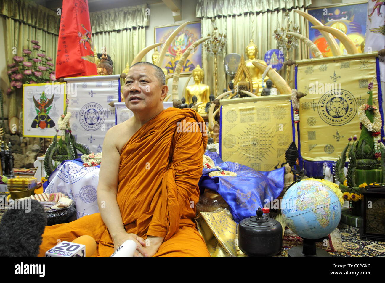 Bangkok, Thailand. 3rd May, 2016. Thai Buddhist monk Phra Prommangkalachan speaks to members of the media at Wat Traimit temple in Bangkok. The Thai Buddhist monk became famous and well known as a magic monk as he is credited to be a part of Leicester City's success after he traveled several times to King Power Stadium in England. Credit:  Piti A Sahakorn/Alamy Live News Stock Photo
