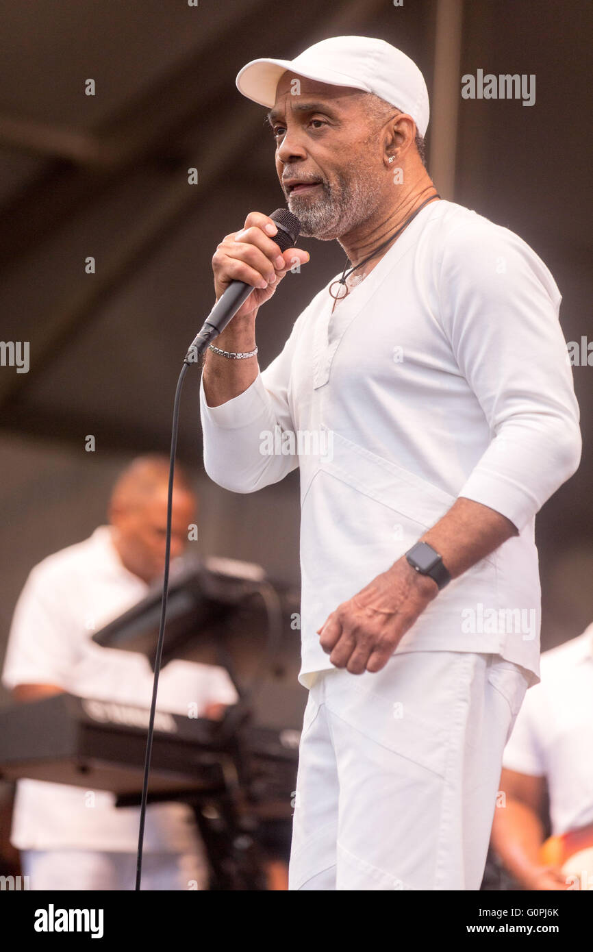 New Orleans, Louisiana, USA. 1st May, 2016. Singer FRANKIE BEVERLY Stock Photo 103759451 Alamy