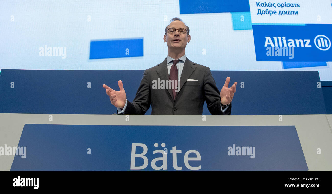 Munich, Germany. 04th Apr, 2016. CEO of Allianz SE, Oliver Baete, stands at the podium ahead of the Allianz general assembly in Munich, Germany, 04 April 2016. Photo: PETER KNEFFEL/dpa/Alamy Live News Stock Photo